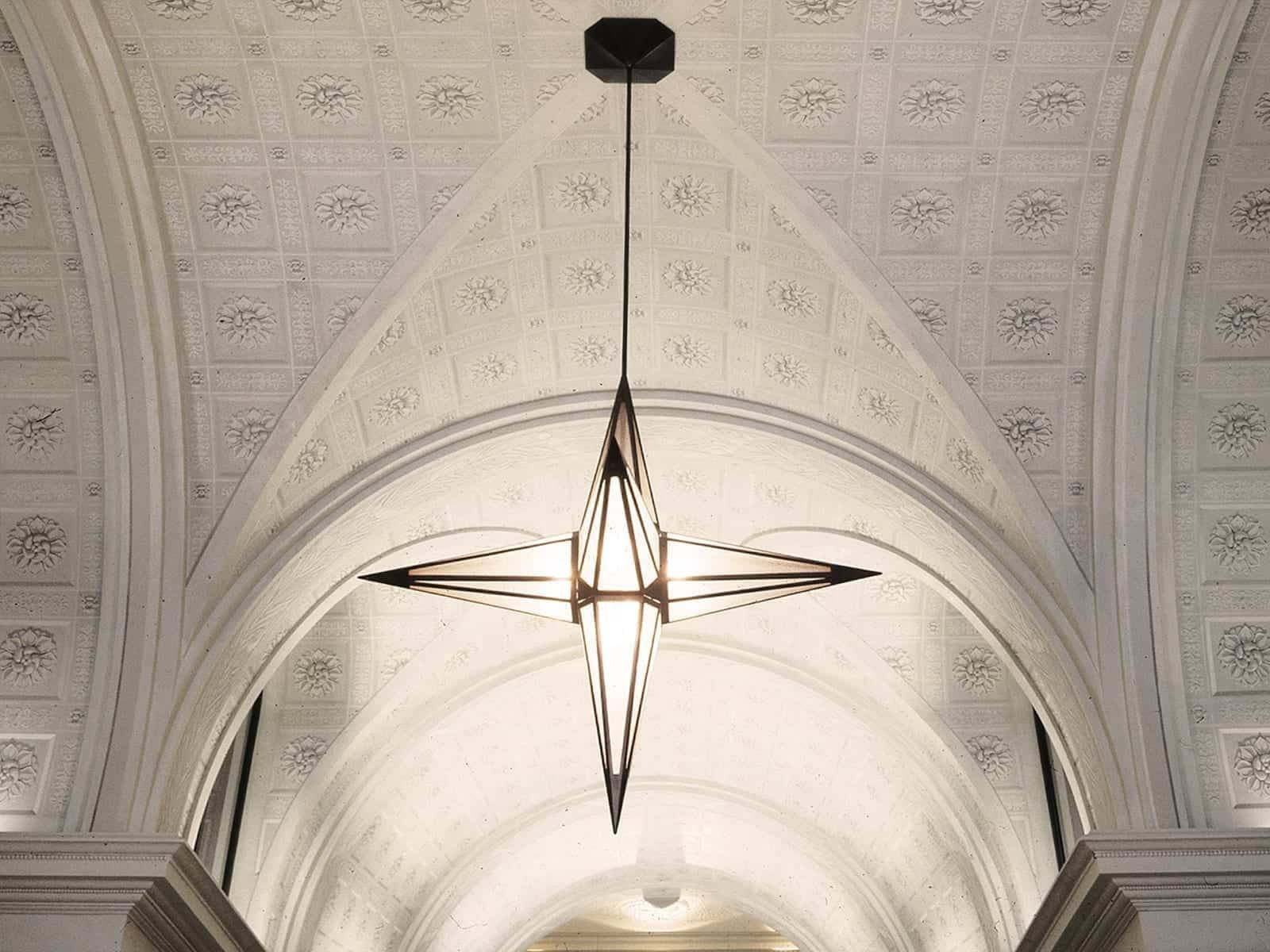 Trompe l'Oeil coffers to plain ceiling vaults