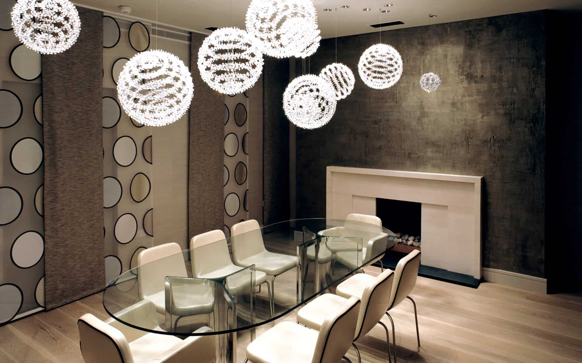 Cross combed polished plaster for private residence dining room. Photo and Interior Design by René Dekker Design.