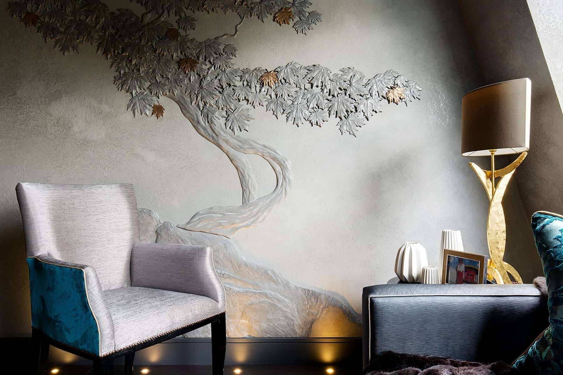 Maple tree bas-relief finished in stucco and metal leaf, private apartment, London. | DESIGN: Rene Dekker | PHOTO: © Rene Dekker