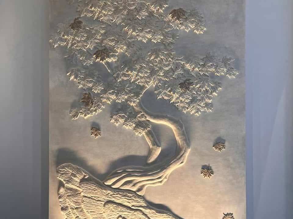 Maple Tree bas-relief with gilded details, by DKT Artworks